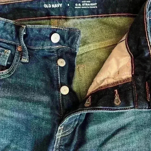 Old Navy High-Rise O.G. Straight Jeans - Picture 6 of 6